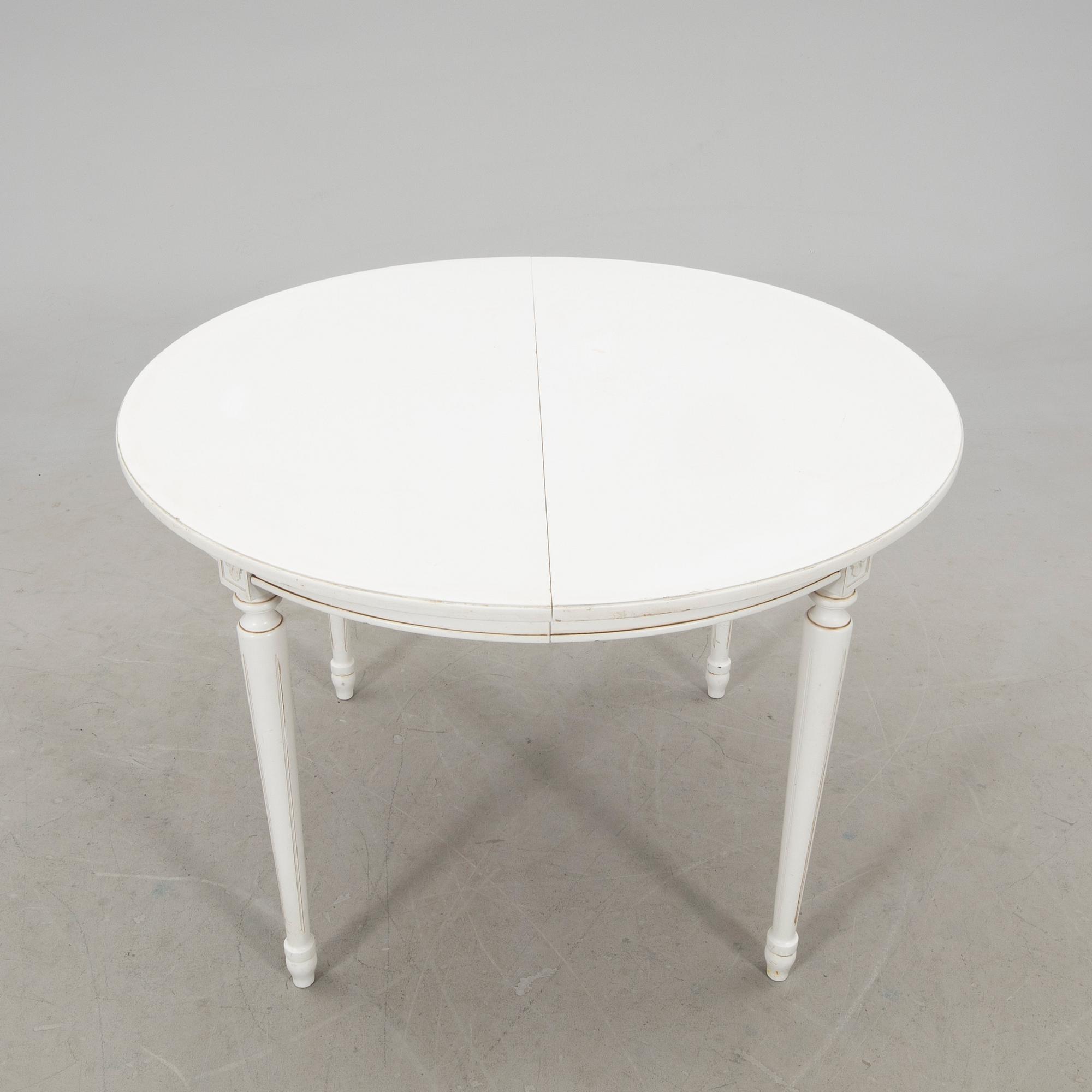 Dining Table in Gustavian Style, Late 20th Century.