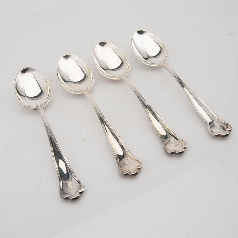 A Swedish 20th century set of 15 silver spoons mark of Hallbergs Stockholm 1948, weight 1352 grams.