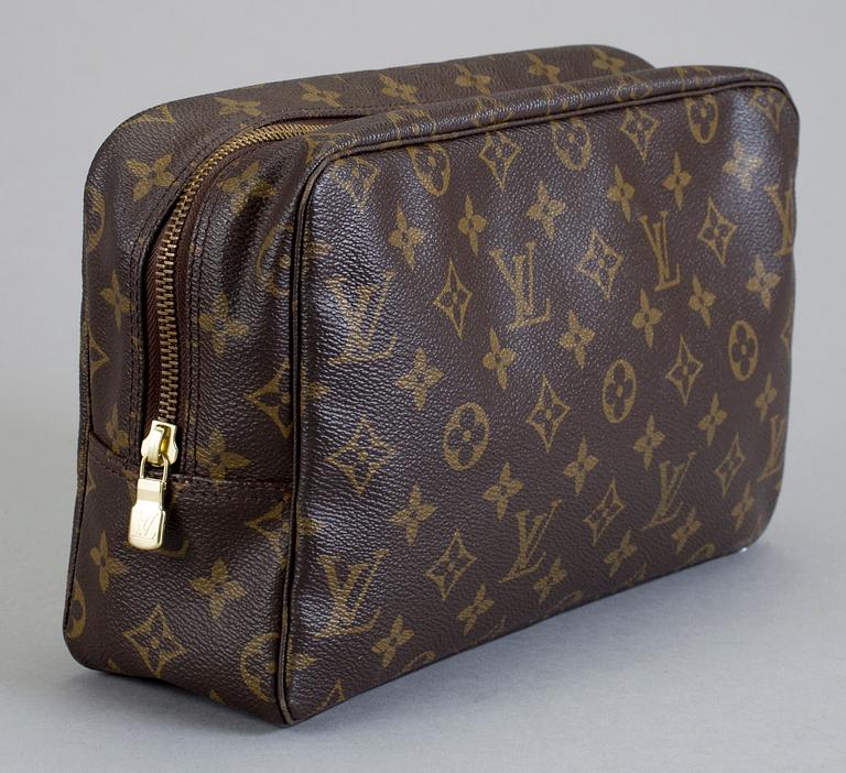 NECESSÄR, "Trousse Toilette 28 ", Louis Vuitton.