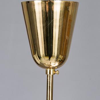 Paavo Tynell, taklampa, modell K1-9/5 Idman 1900-talets mitt.