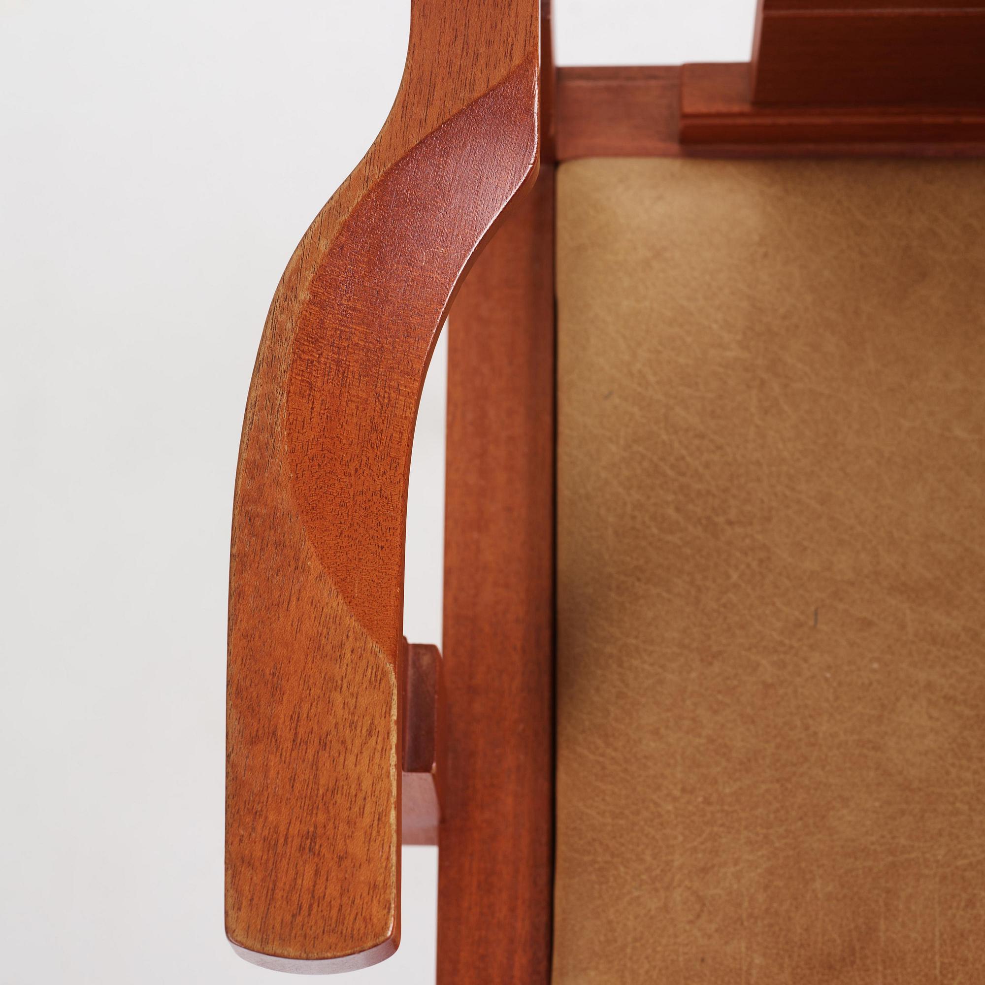 John Kandell, a set of four "Solitär" chairs, Källemo, Värnamo, post 1985.