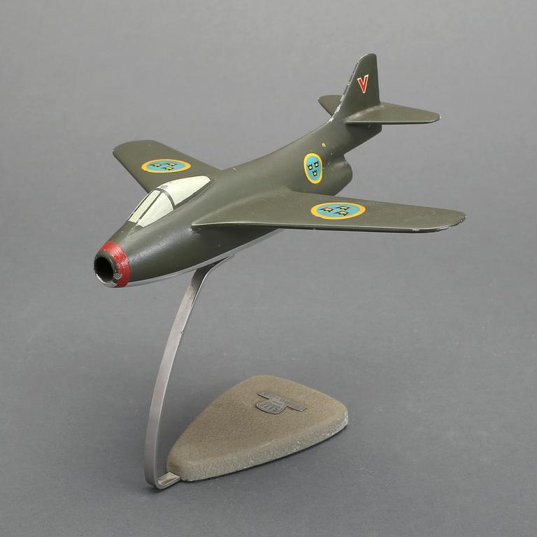 FLYGMODELL, SAAB, modell SAAB-29, "Flygande tunnan", 1950-tal.