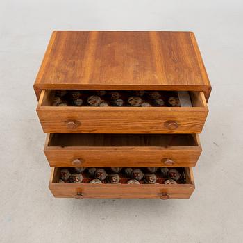 Cabinet from the first half of the 20th century.