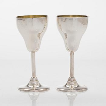 Starkvinglas, 4 st, samt serveringskål, silver, Kultakeskus Tavastehus 1947 och Auran Kultaseppä Oy 1975, Åbo.