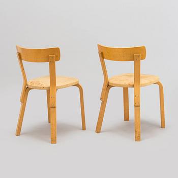 Alvar Aalto, A set of five late 20th century '69' chairs, for Artek, Finland.
