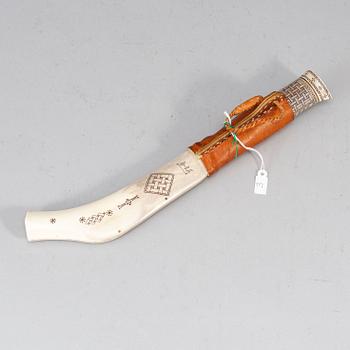 BERTIL ANDERSSON, a sami reindeer horn knife, Jokkmokk, signed.