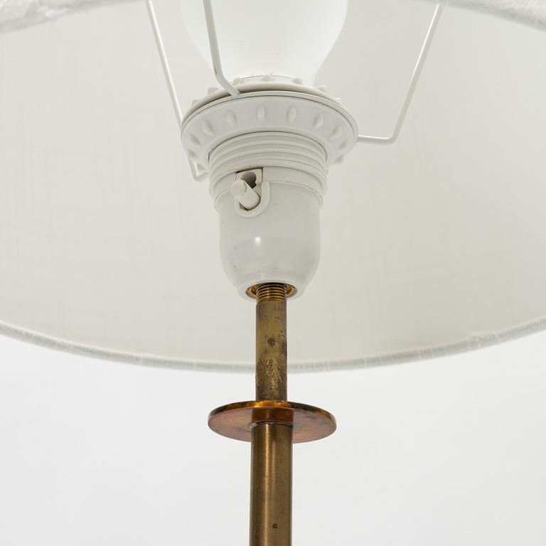 Josef Frank, golvlampa, modell 2148, Firma Svenskt Tenn.