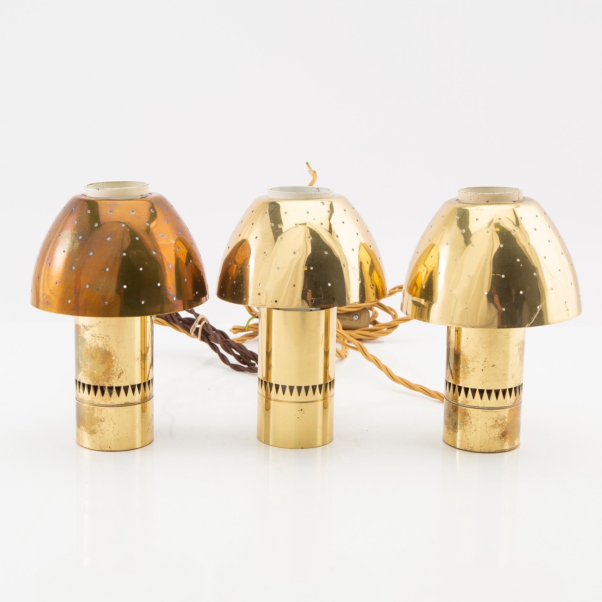 Hans-Agne Jakobsson, bordslampa, tre st, modell B221 "Lysina" Markaryd 1960/70-tal.