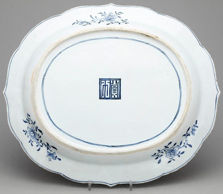 STEKFAT, porslin, Kina, Qianlong (1736-1795).