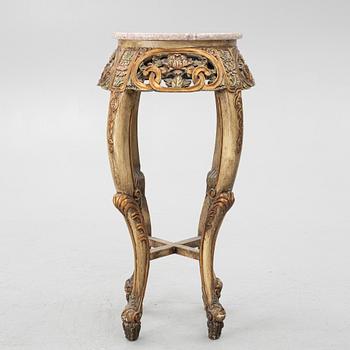 Piedestal, 1900-talets andra hälft.