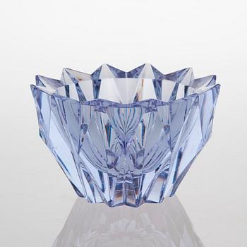Aimo Okkolin, A CRYSTAL VASE.