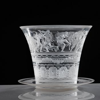 Simon Gate, An important Simon Gate engraved bowl, excuted by Orrefors, Sweden 1924, model 122.
