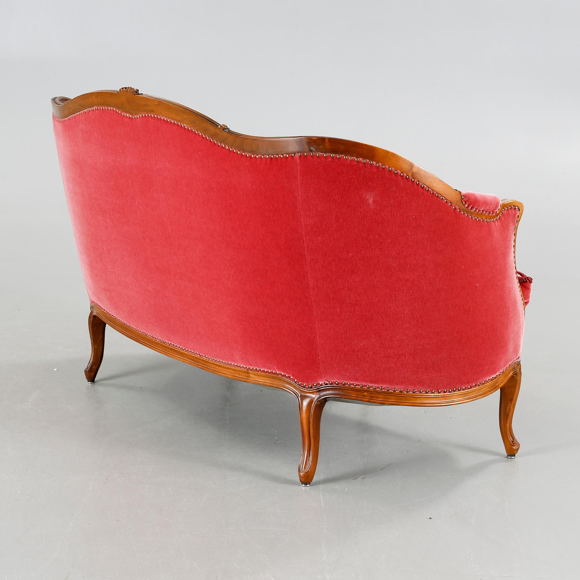A sofa in the style of rococo by Lani, Malmö, second half of the 20th century.