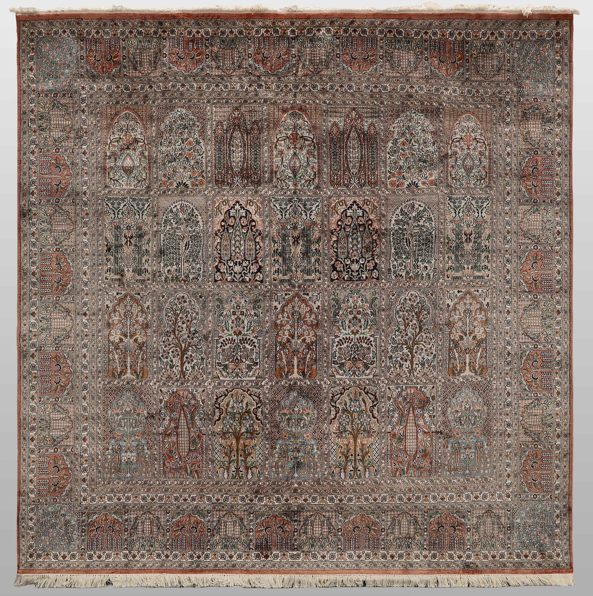 Matta, Silke Kashmir, 245 x 242 cm.