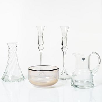 Gunnar Cyrén, enligt uppgift, 5 prototyper till glasobjekt.