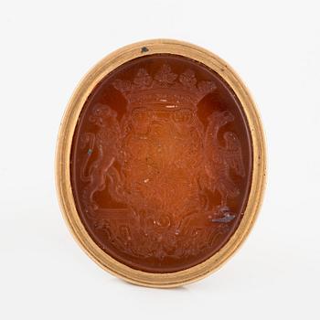 An 18k gold and carnelian seal for the comital line of Löwen, circa 1800.