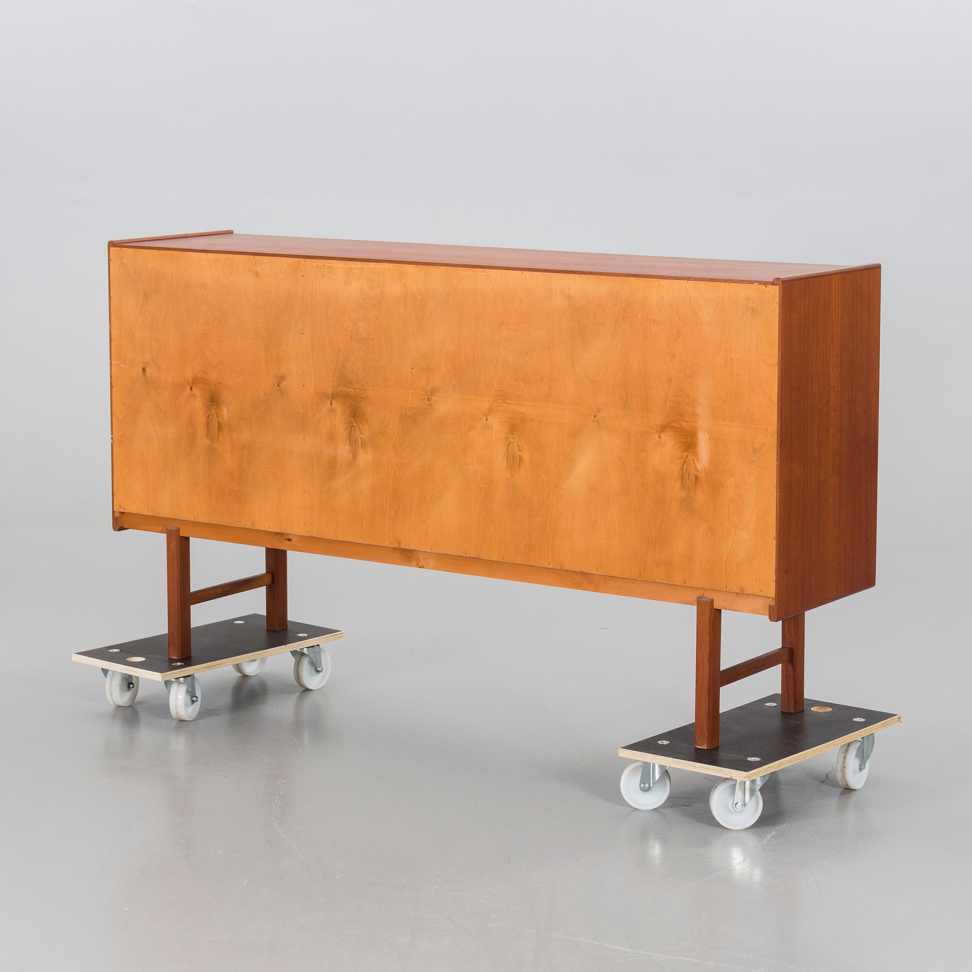 SIDEBOARD, teak. 1960-tal.