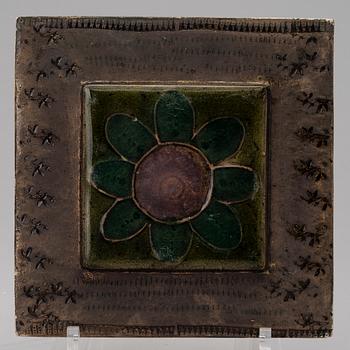 RUT BRYK, CERAMIC WALL RELIEF. Flower. Signed Bryk. Arabia, late 1950s.