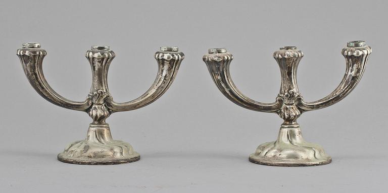 KANDELABRAR, ett par, silver, Jakob Grimminger, Tyskland, 1900-tal.