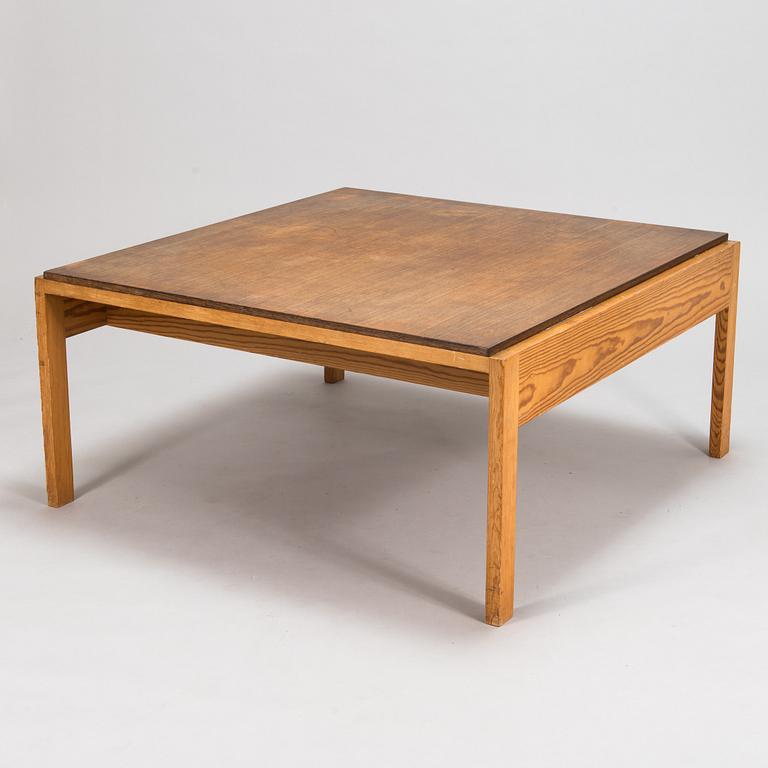 Olavi Hänninen, a 1960's coffee table.