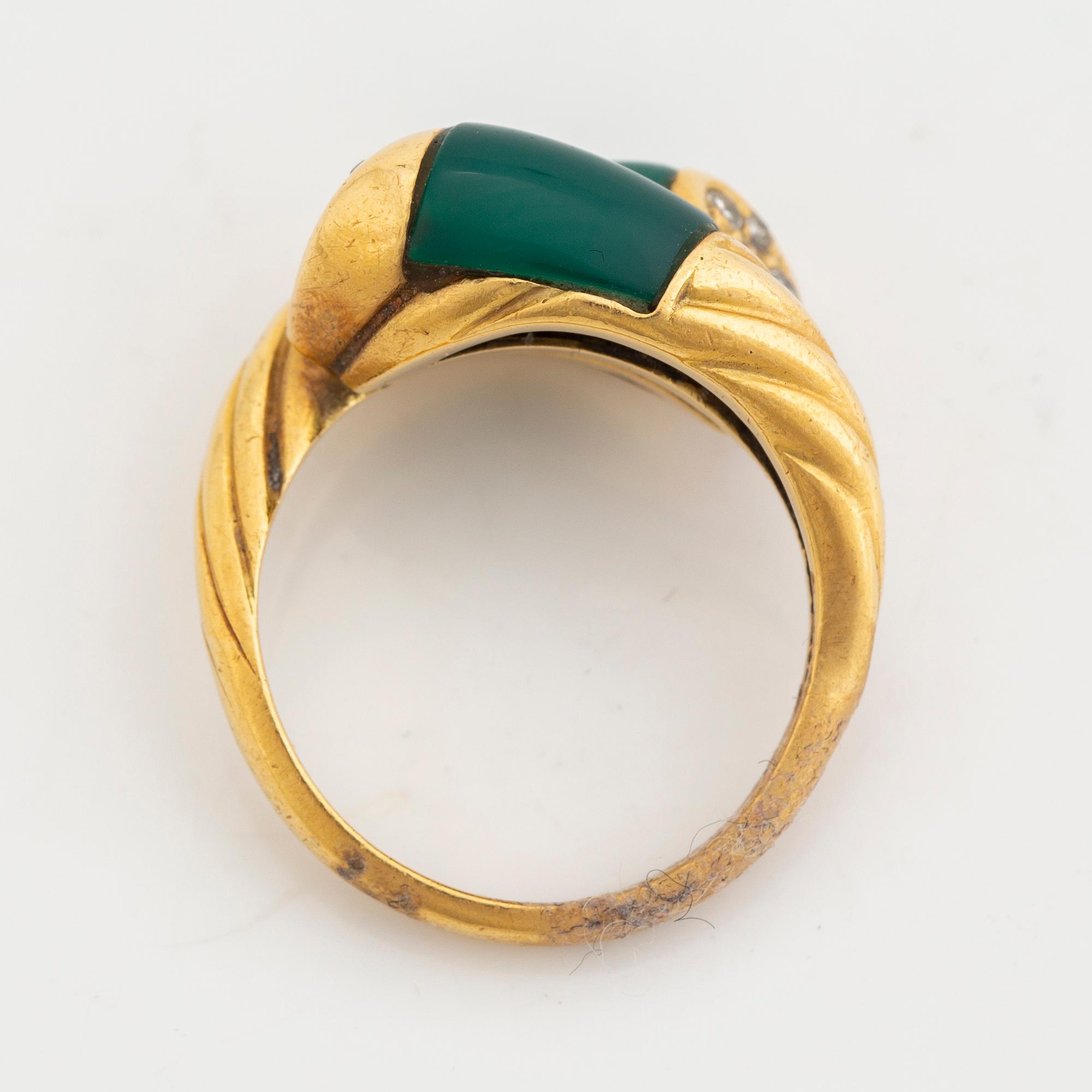 Chalcedony and diamond ring.