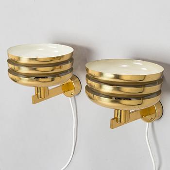 Hans-Agne Jakobsson, a pair of mid-20th century 'V361' wall lights for AB Markaryd.