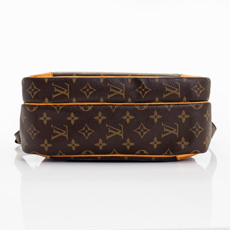 Louis Vuitton, a Monogram Canvas 'Nile 28' shoulder bag.