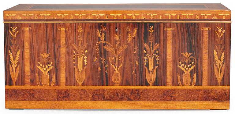 A Carl Malmsten chest, Sven Granlund ca 1932.