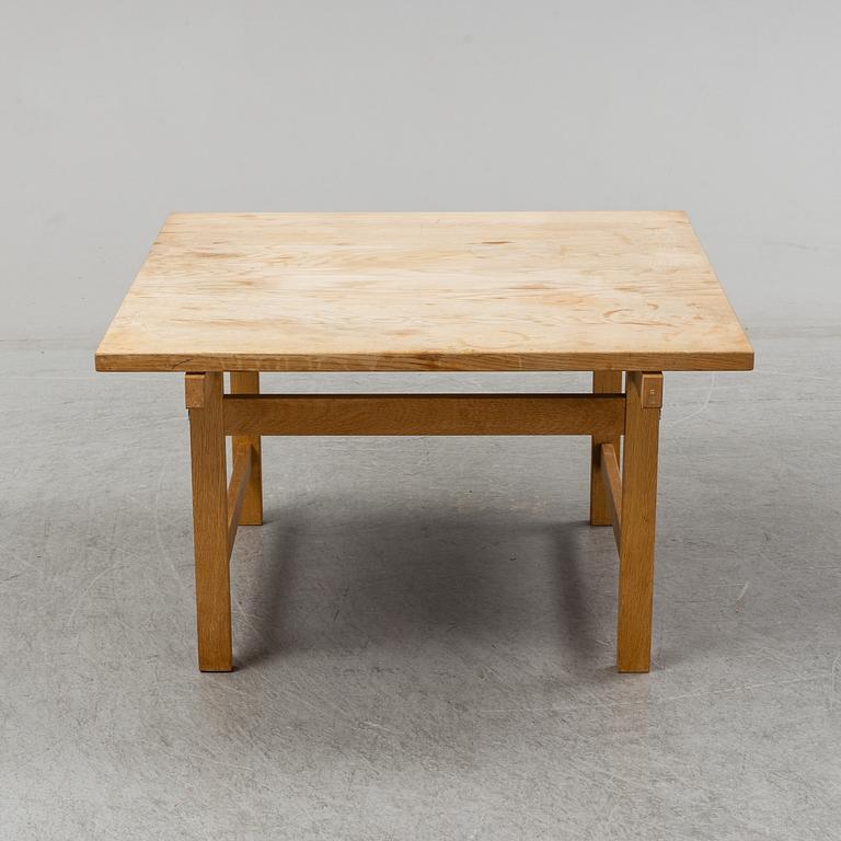 HANS WEGNER, a coffee table, PP Möbler, Denmark.