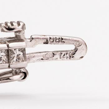 Armband, 14K votguld,  princesslipade diamanter ca 4.37 ct tot enligt certifikat.