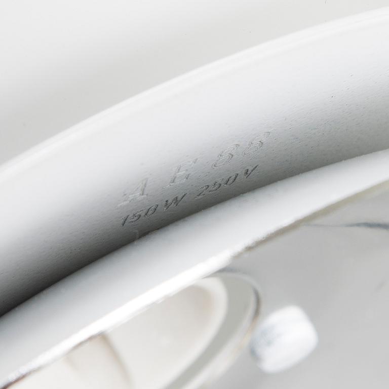 Taklampa, modell AE 88 Itsu, 1900-talets mitt.