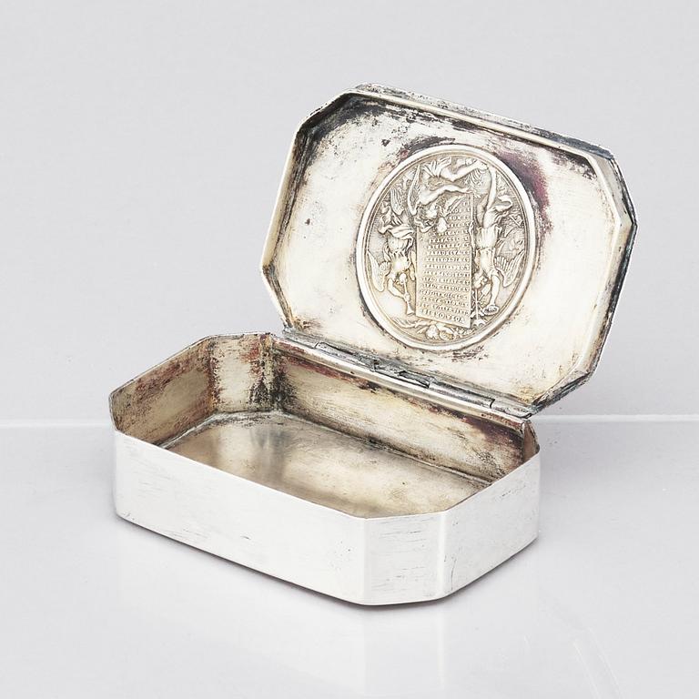 Johann Gottfried Möring, dosa silver, Reval 1790-1818.