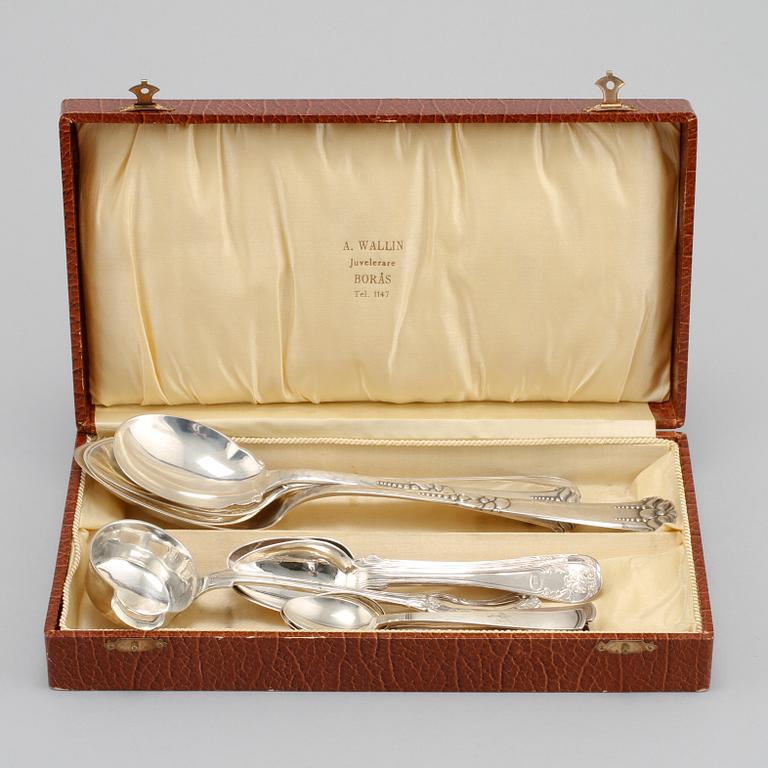 SILVERBESTICK, 17 delar, Sverige och importerat, 1900-tal, 463 gram.