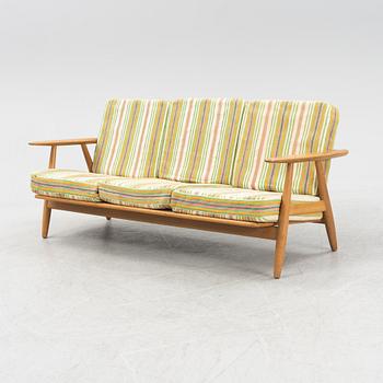 Hans J Wegner, soffa, "GE-240/3" / "Cigarren", Getama, Gedsted, Denmark.
