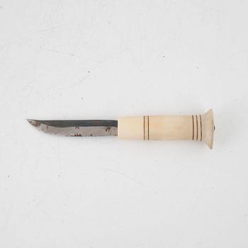 Johan Fankki, a reindeer hornknife, signed.