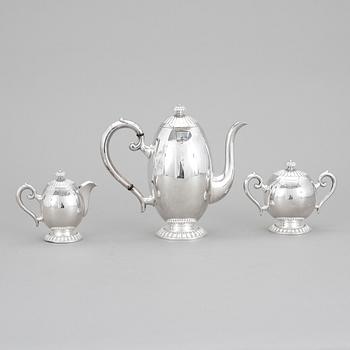 KAFFESERVIS, 3 delar, silver, Norge, 1900-talets andra hälft. Total vikt ca 740 gram.