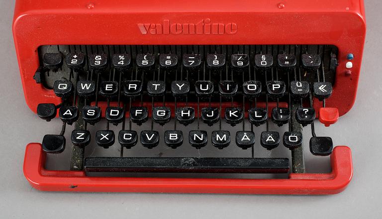 SKRIVMASKIN, "Valentine",  Perry King samt Ettore Sottsass, Olivetti, 1900-tal.