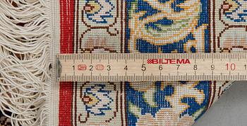 MATTO, silk, Hereke, possibly, ca 63 x 46 cm.