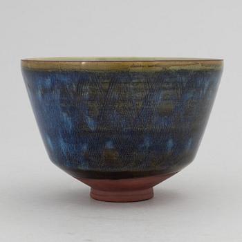 Wilhelm Kåge, a 'Farsta' stoneware bowl, Gustavsbergs Studio 1931.