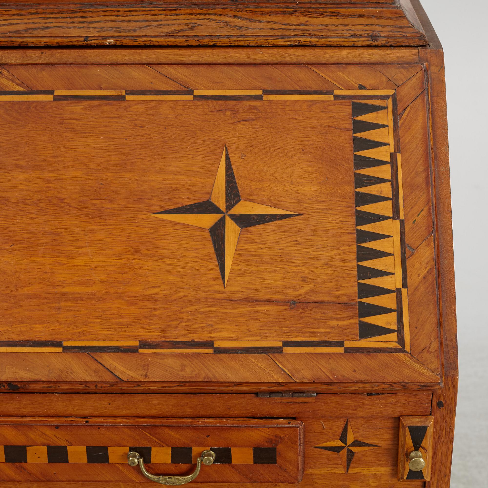 Skrivskåp, 1700-tal.