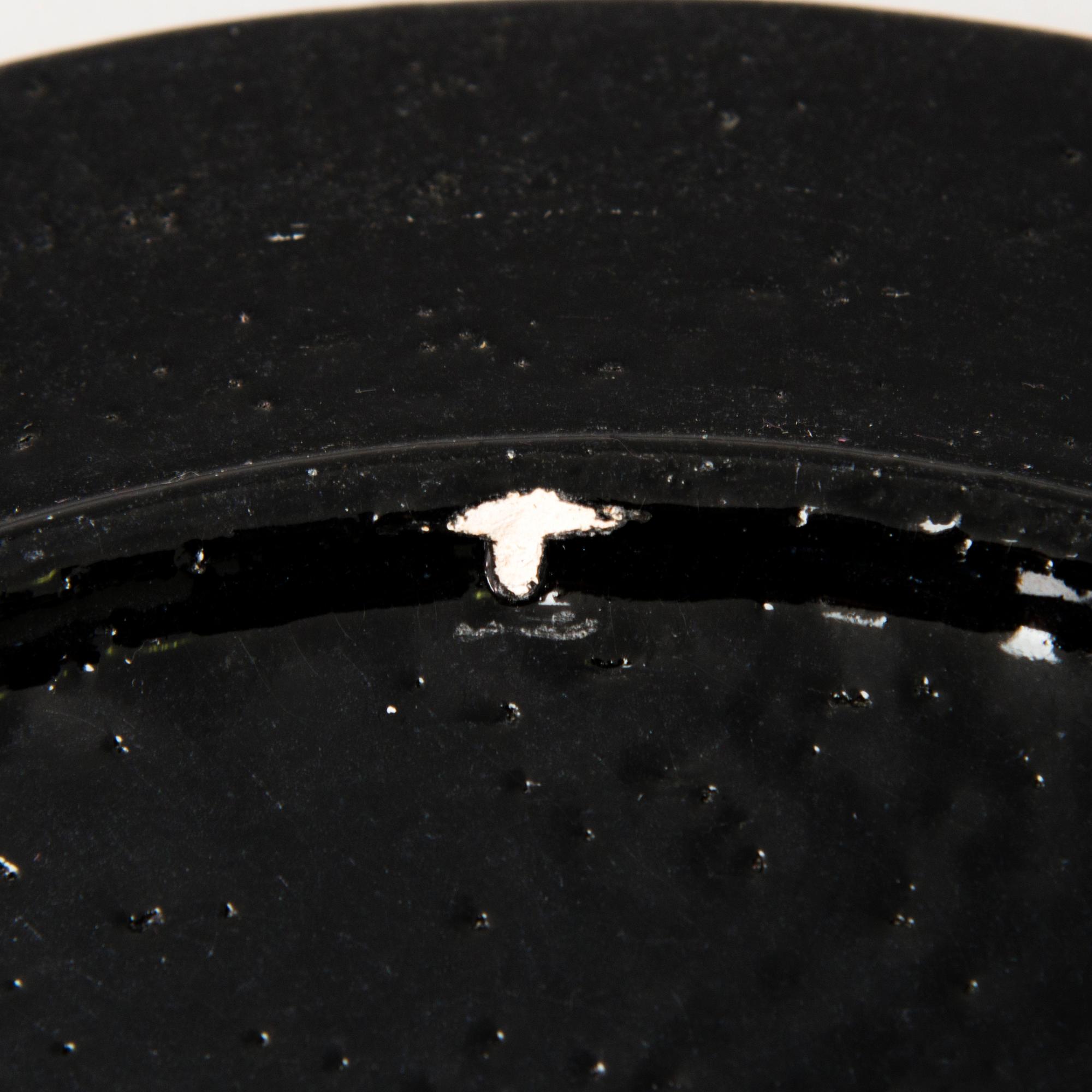 BIRGER KAIPIAINEN, koristelautanen, signeerattu Kaipiainen Arabia.