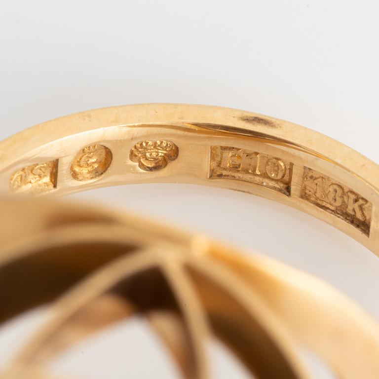 Ring, cocktail ring, 18K gold with smoky quartz.