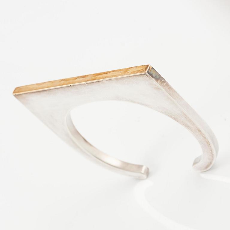 Sigurd Persson, arm ring, silver with gilding, Stockholm 1997.