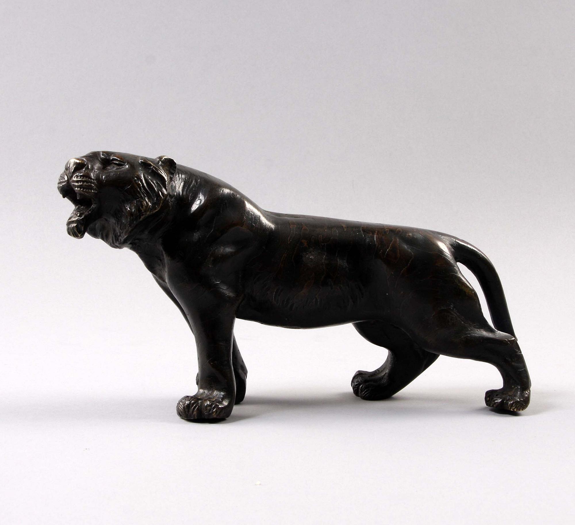 FIGURIN, brons. Orientalisk.