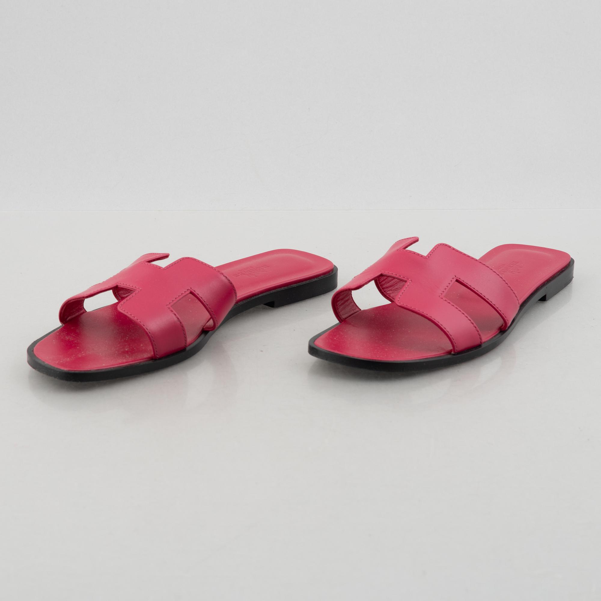 Hermès, Sandals, "Oran", size 38.