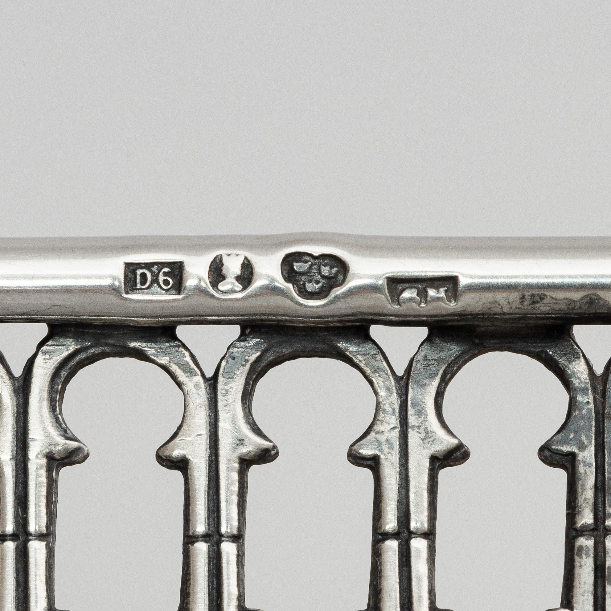 Gustaf Möllenborg, visitkortsbricka, silver, Stockholm 1882.