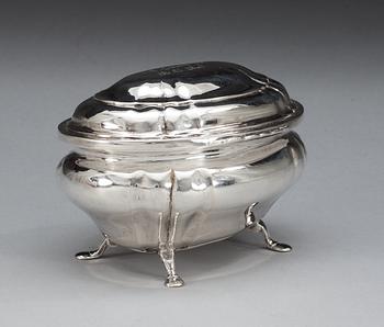SOCKERSKRIN, silver, rokoko, Nils Dahl, Linköping (verksam 1739-1786). Vikt ca 235 gram.