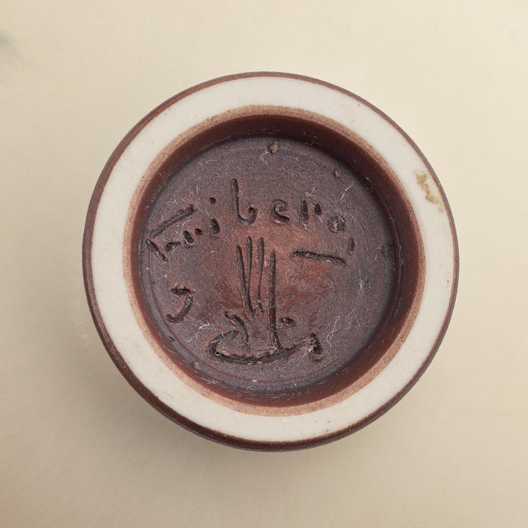 A set of three earthenware bowls by Berndt Friberg for Gustavberg studio, Sweden, 1954-1968.