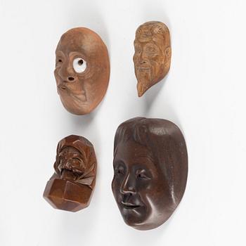 Figuriner / Netsuke, fyra stycken, olika material, Japan, 1800-/1900-tal.