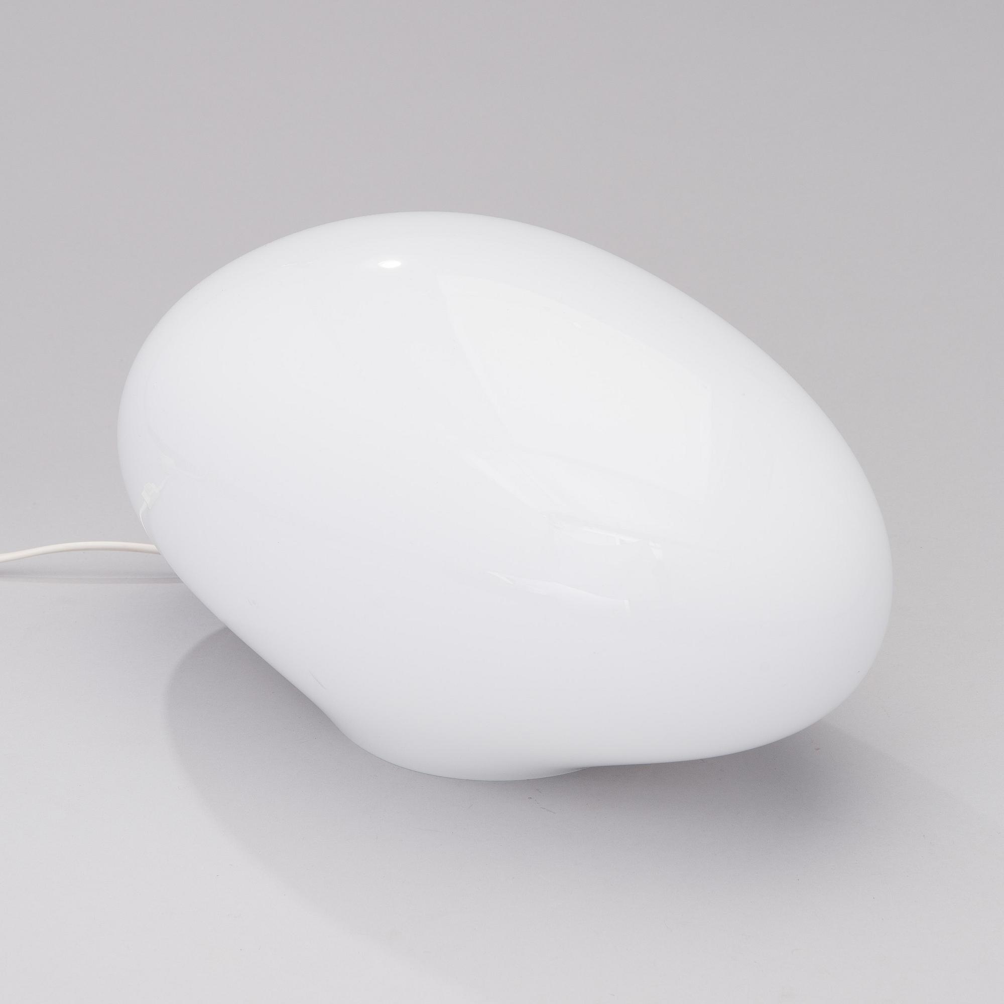 OIVA TOIKKA, TABLE LIGHT. Kuukuna. 1980s.